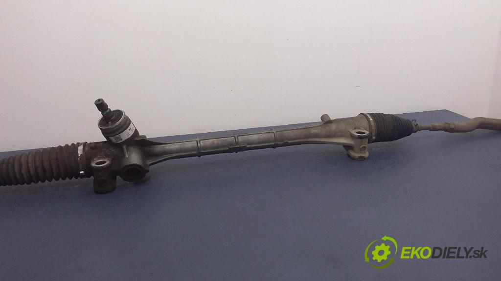 Toyota Avensis 2011 řízení volantu 45500-05040