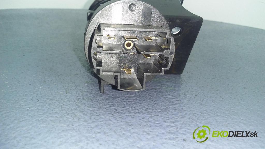 Fiat Panda 2006 Spínač zapalování. 00468453610 B365