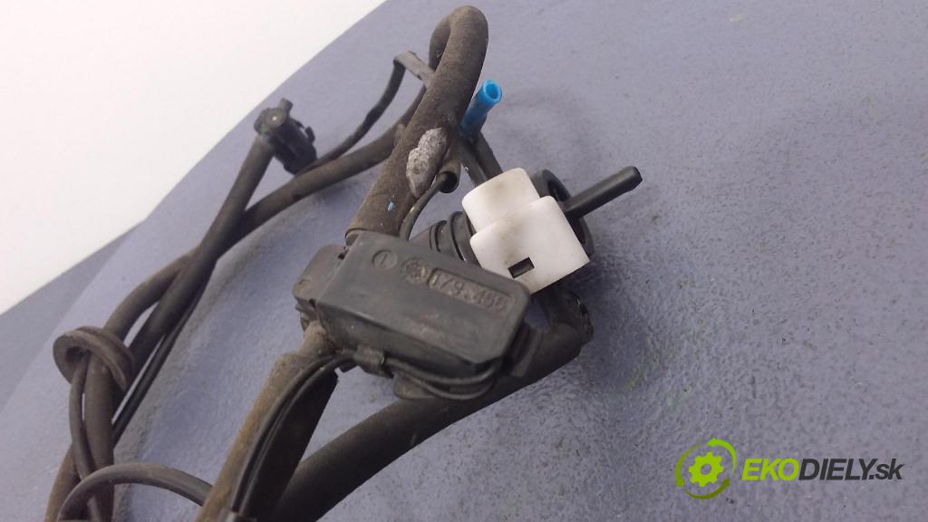 Mercedes-benz A 150 2005 ostřikovač A1698600092