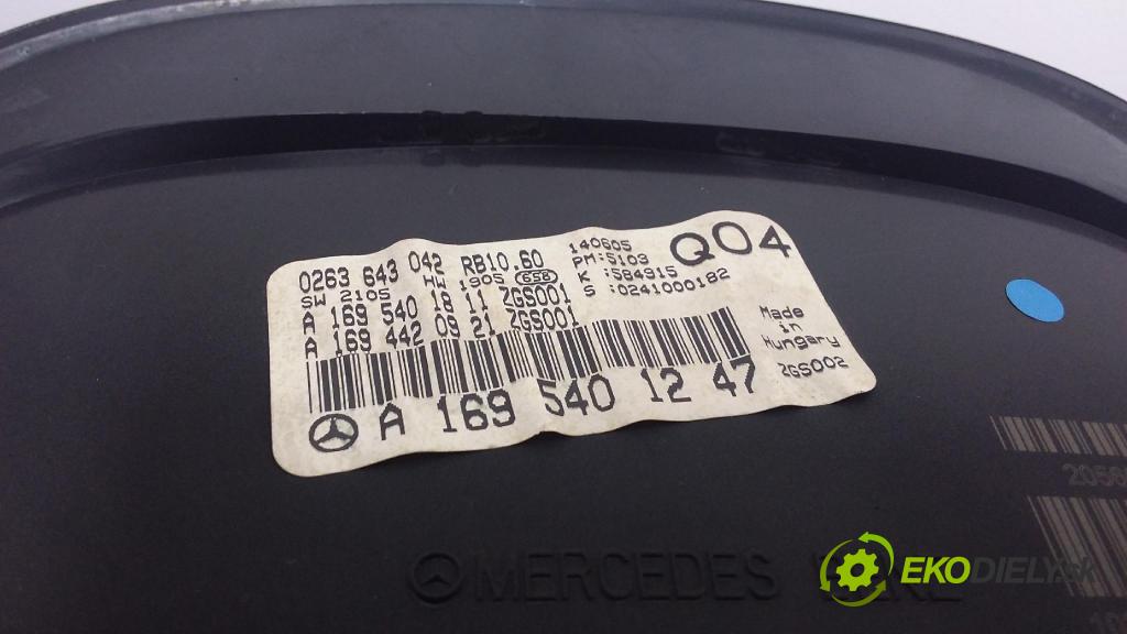 Mercedes-benz A 150 2005 Přístrojová deska A1695401247