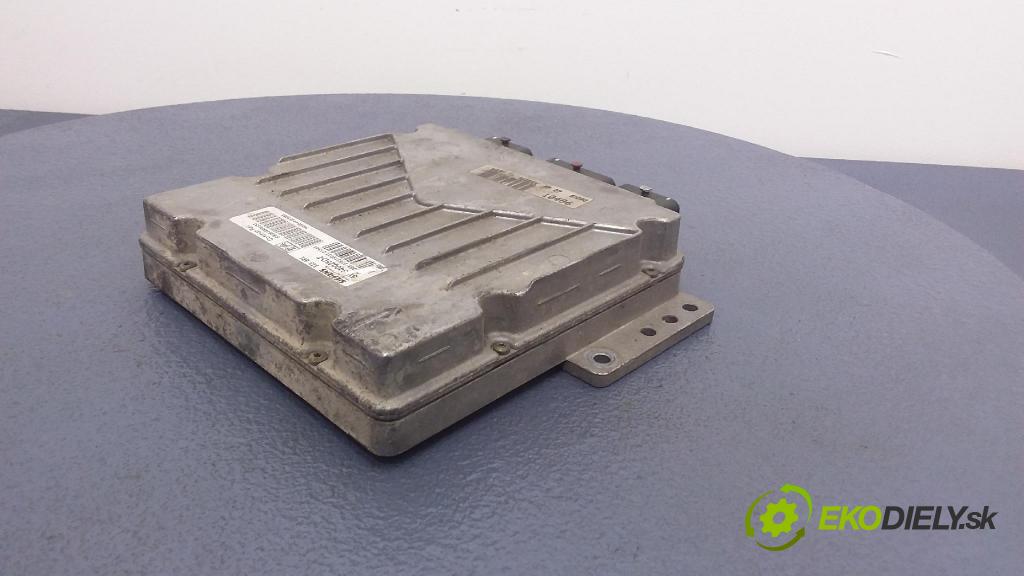 Citroen Berlingo 2002 řídící jednotka Motor: 9644323980