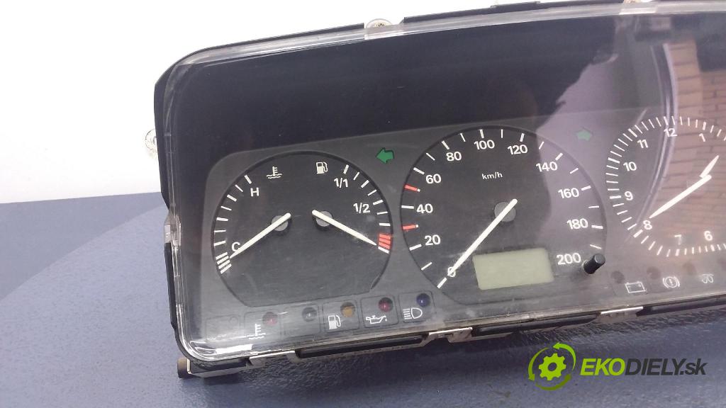 Volkswagen Transporter 1998 prístrojovka/ budíky 7D0919850L