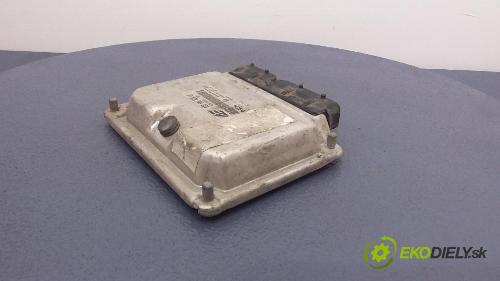 Volkswagen Sharan 2003 riadiaca jednotka Motor: 038906019LQ