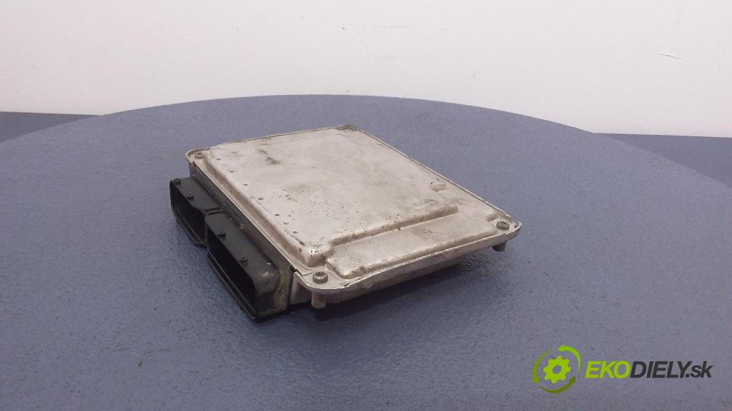 Volkswagen Sharan 2003 riadiaca jednotka Motor: 038906019LQ