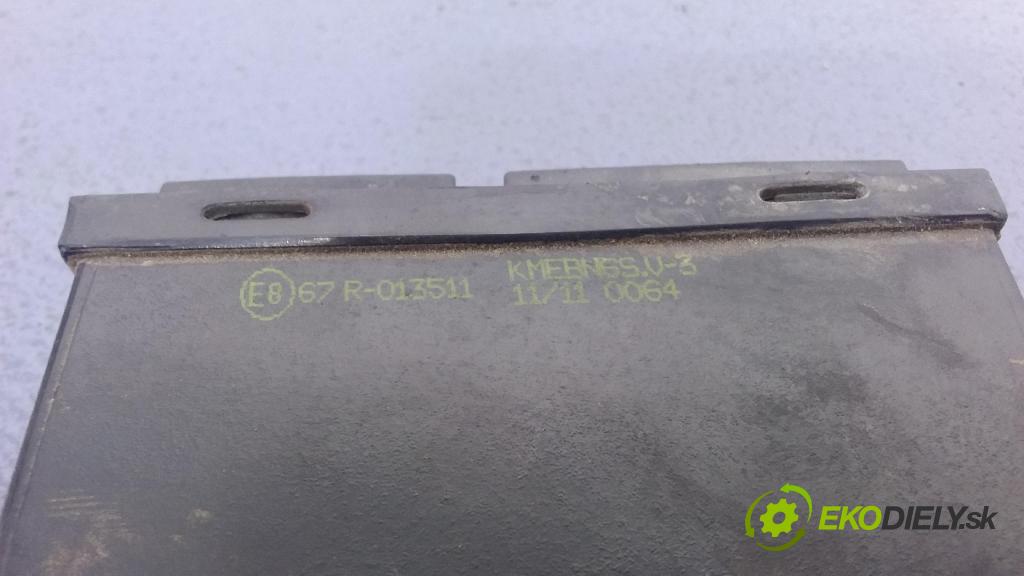 Audi 80 1994 riadiaca jednotka 67R-013511