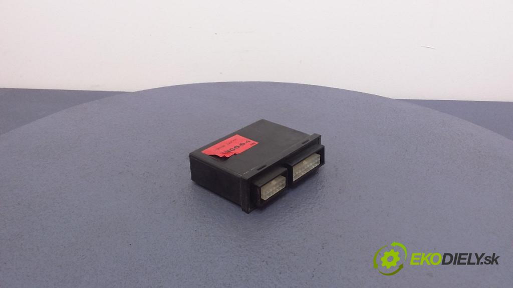 Fiat Panda 2004 riadiaca jednotka 67R-013511