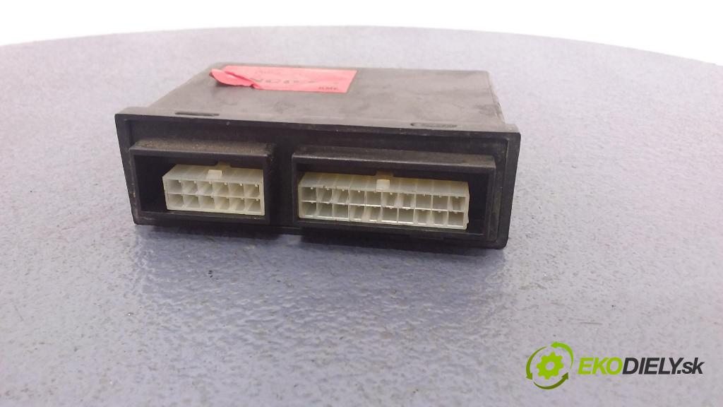 Fiat Panda 2004 riadiaca jednotka 67R-013511