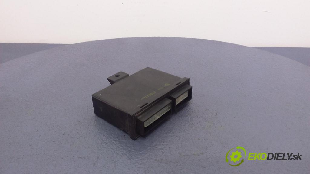 Fiat Panda 2004 riadiaca jednotka 67R-013511