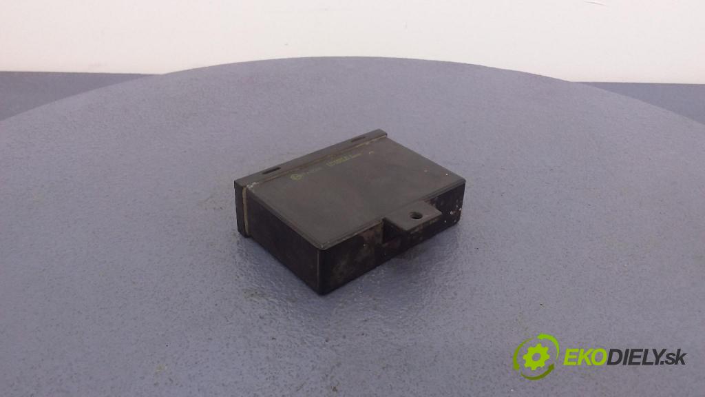 Fiat Panda 2004 riadiaca jednotka 67R-013511