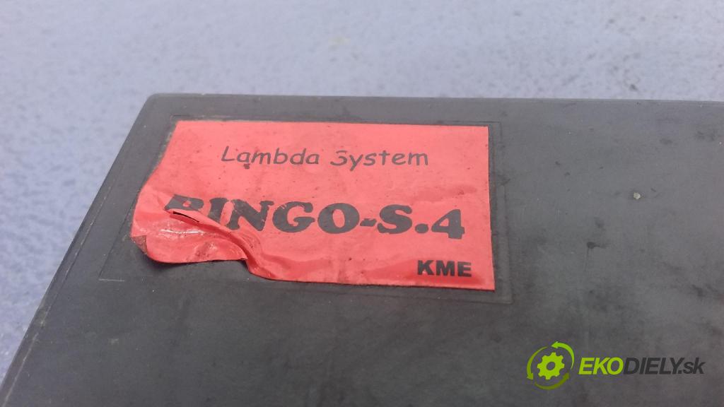 Fiat Panda 2004 riadiaca jednotka 67R-013511