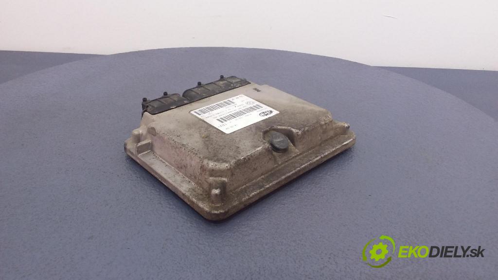 Fiat Panda 2004 riadiaca jednotka Motor: 55196259