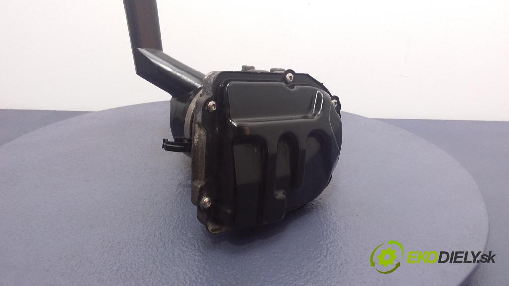 Peugeot 308 2009 čerpadlo Asistencia: Manažéri: 9686207180