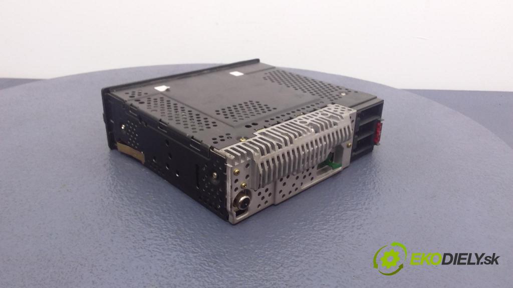 Mercedes-benz Vaneo 2002 Radio I Navigácia: A1708200186