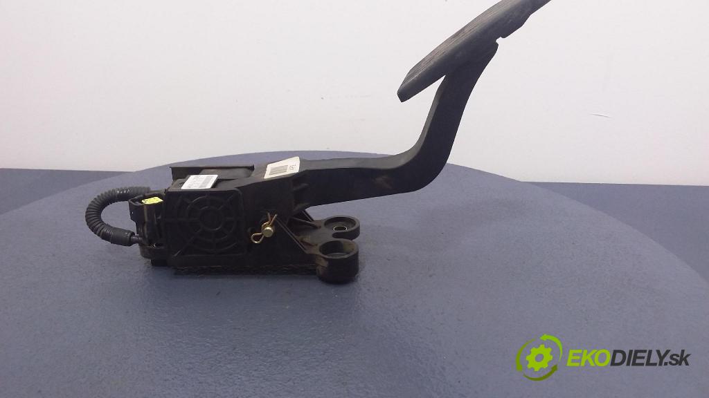 Hyundai Tucson 2006 pedal Plyn: AKNJJL298