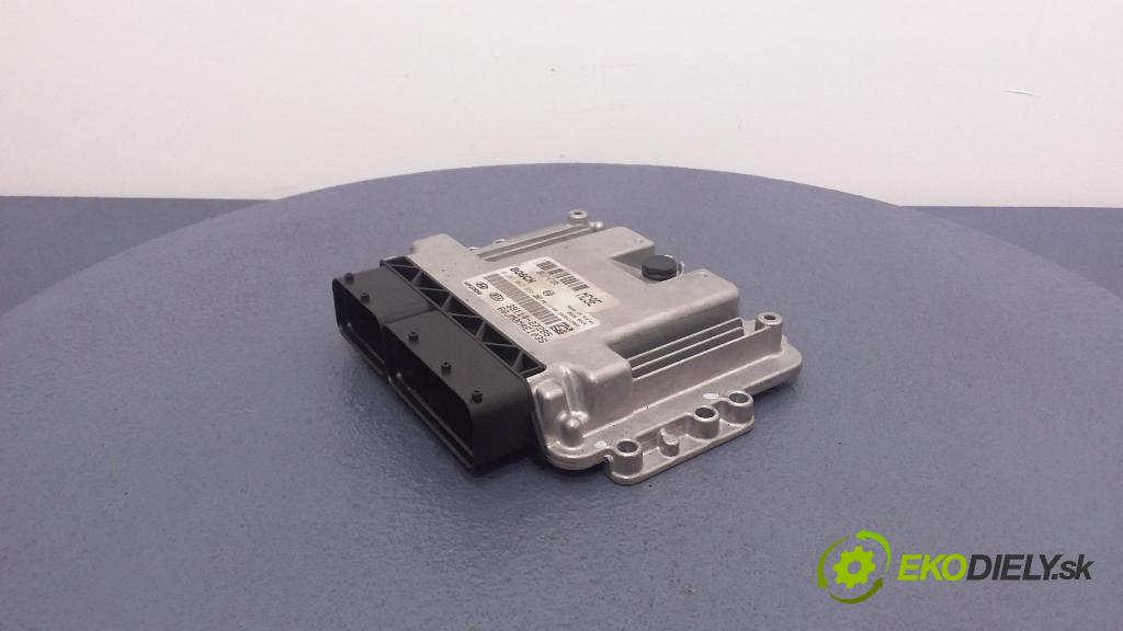 Hyundai Tucson 2006 riadiaca jednotka Motor: 39114-27285