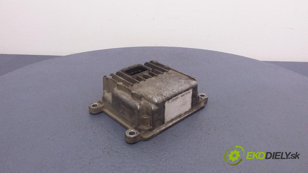 Opel Astra 2002 riadiaca jednotka 01