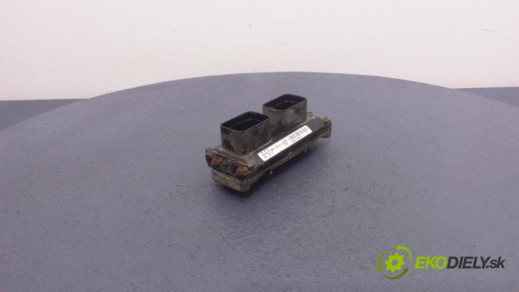 Fiat Punto 2001 riadiaca jednotka Motor: 46808846