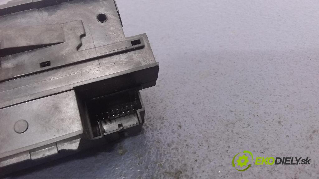 Volkswagen Passat 2007 Spínač zapaľovania: 3C0905843R