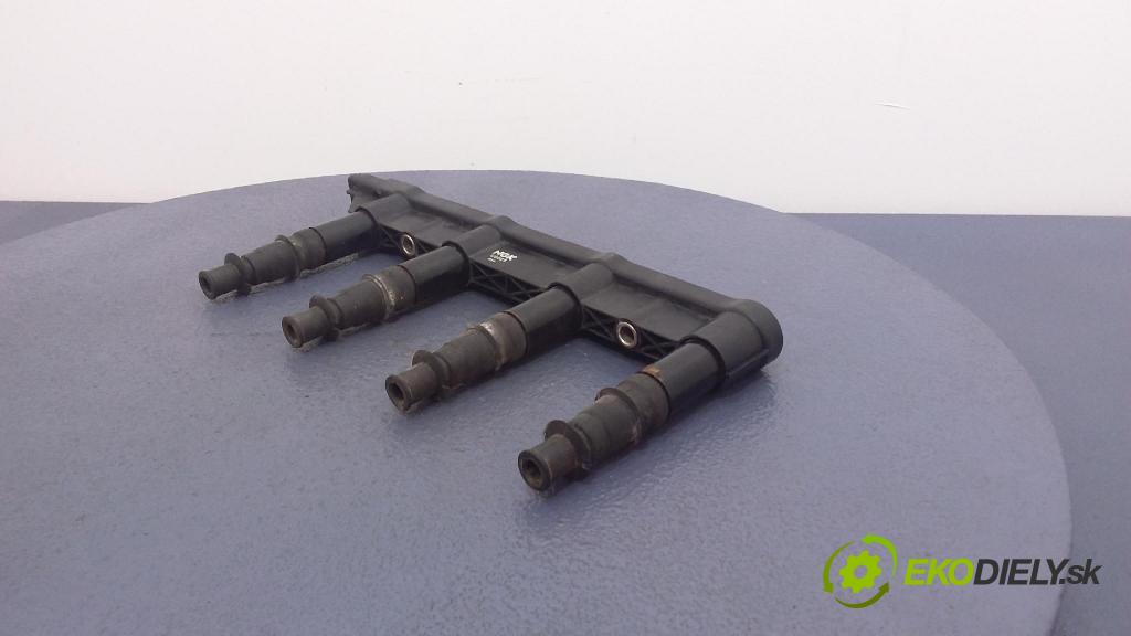 Citroen C4 2004 cievka Zapaľovanie: NGK U6021