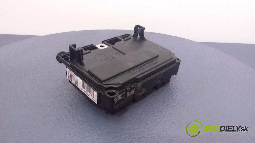 Citroen C4 2004 skrinka Poistky: 6500CK