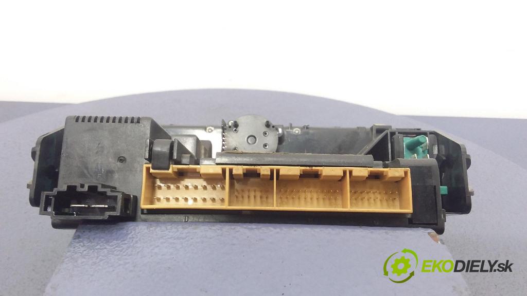 Audi A3 tdi 2000 Přepínač Klimatizace: Proud vzduchu 8L0820043J