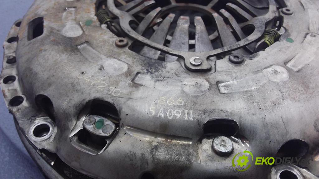 Hyundai Tucson 2006 Spojka: / kolo Dvouhmotový 415027310