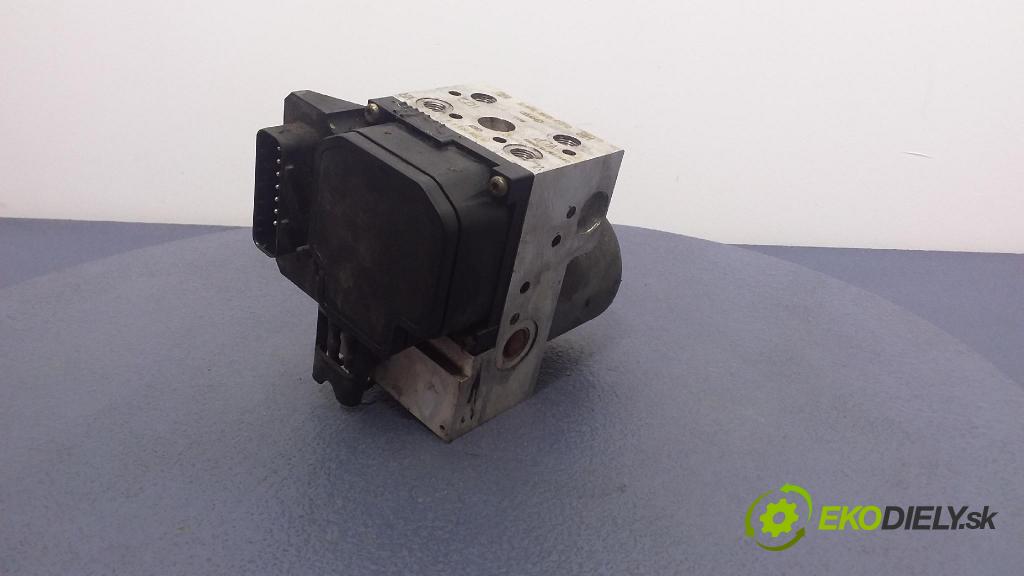 Audi A6 1999 čerpadlo ABS x 8E0614111T