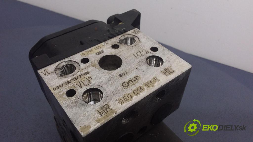 Audi A6 1999 čerpadlo ABS x 8E0614111T