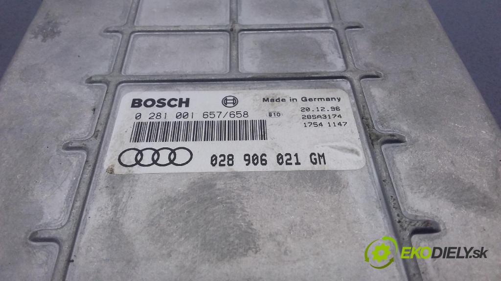 Audi A4 1997 řídící jednotka Motor: 028906021GM