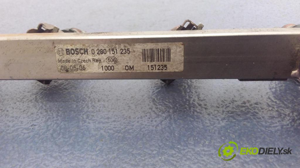 Fiat Linea 2008 lišta Zásobování 0280158167