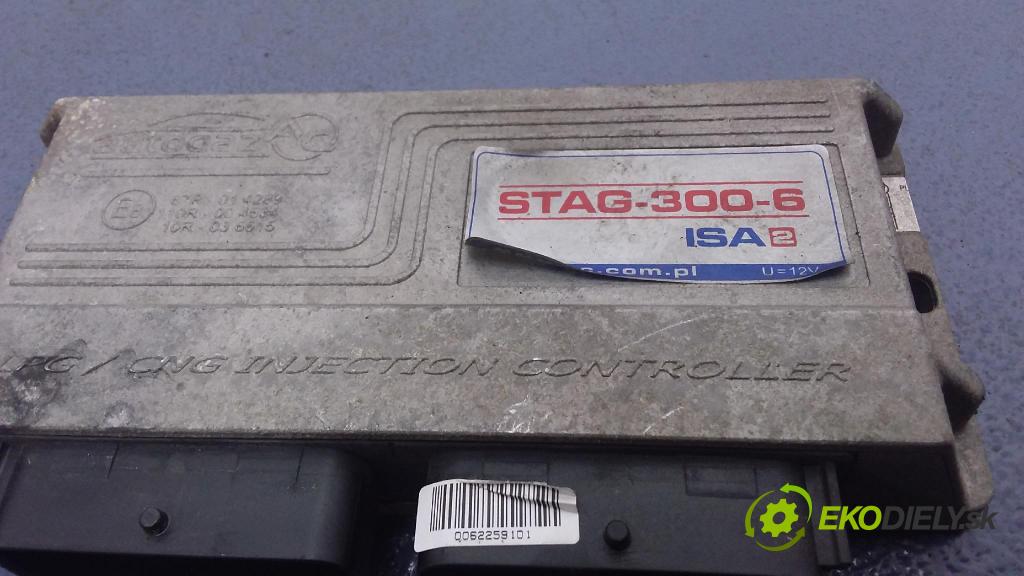 Audi A6 2000 řídící jednotka 67R-014289