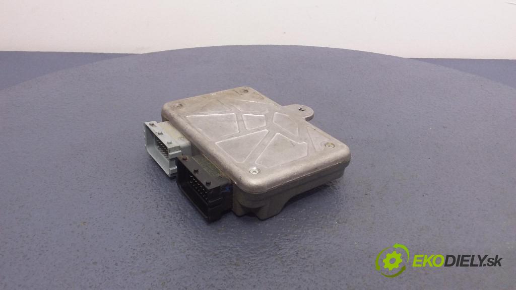 Volkswagen Passat 1999 řídící jednotka 67R-013787