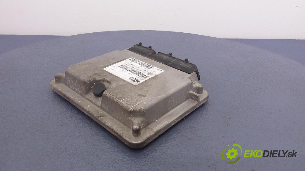 Fiat Panda 2004 řídící jednotka Motor: 55188619