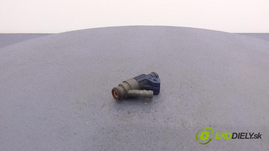 Skoda Octavia 1999 vstrek 06A906031C