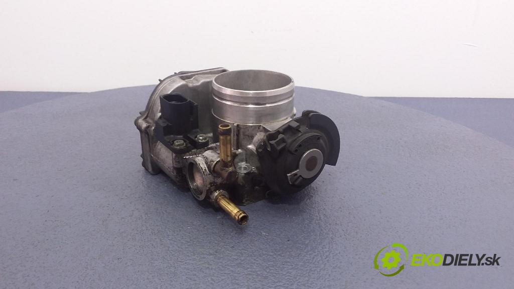 Skoda Octavia 1999 klapka 06A133064H