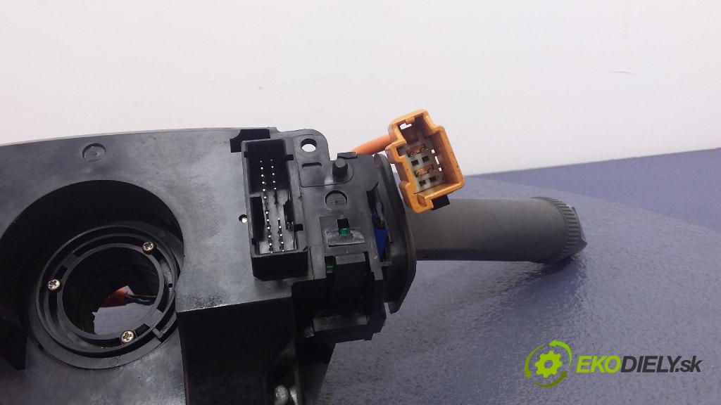 Volvo S80 2000 Přepínač Komplex: 9452389