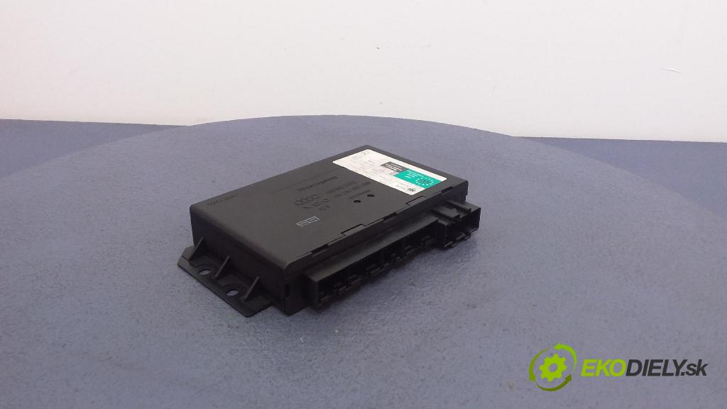 Audi A6 1999 řídící jednotka Komfortu 4B0962258E