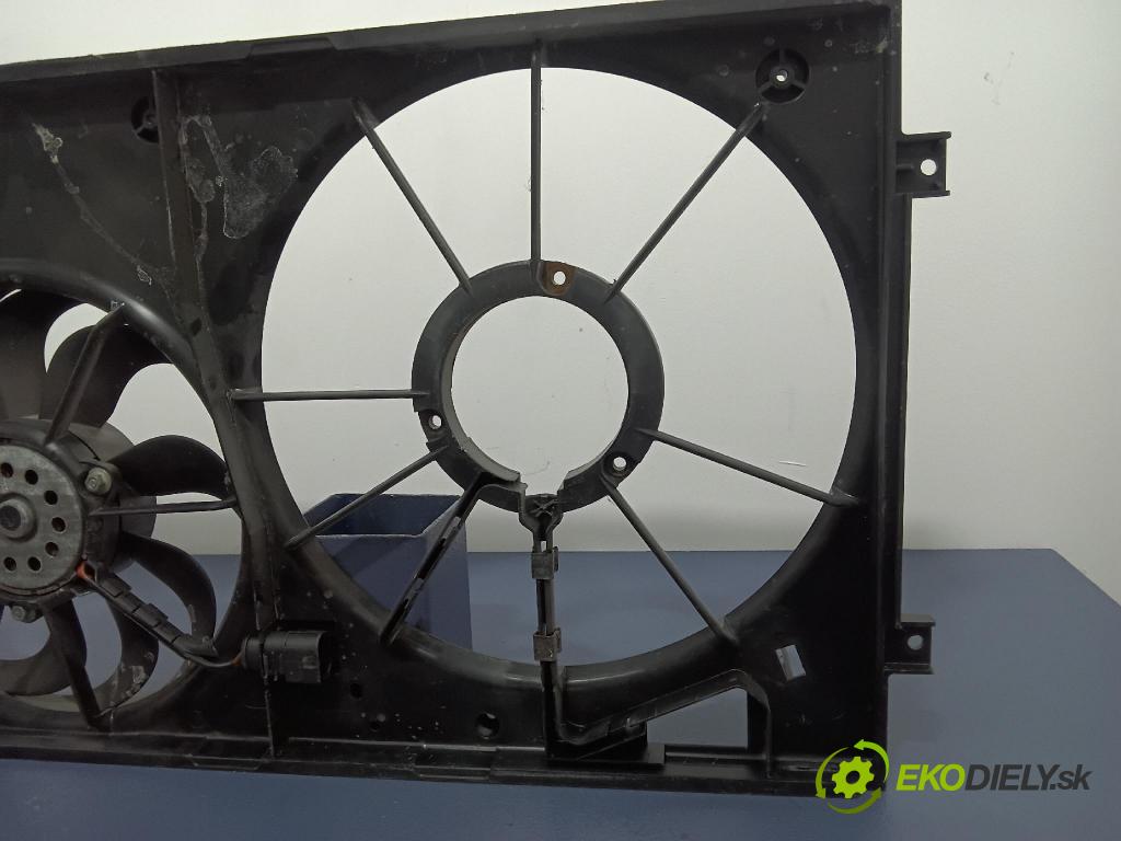 Volkswagen Touran 2003 ventilátor Chladič: 1K0121207M