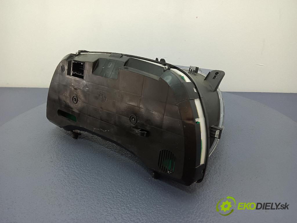 Fiat Punto 2012 Přístrojová deska 51908709