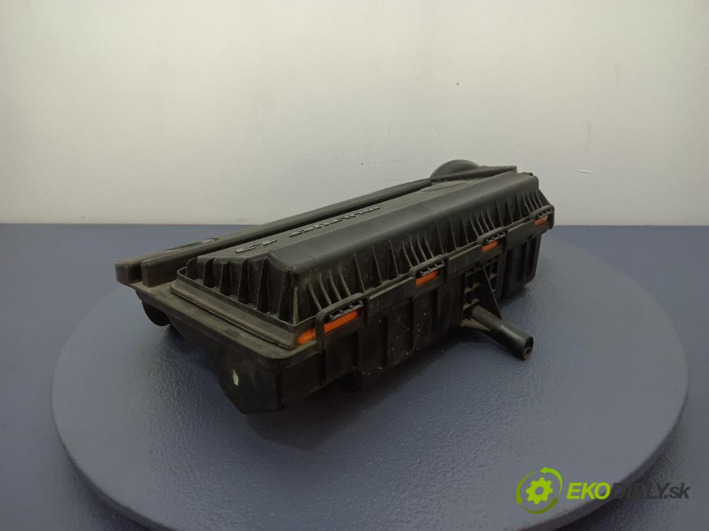 Fiat Punto 2012 obal Filtra: Vzduch: 51816590