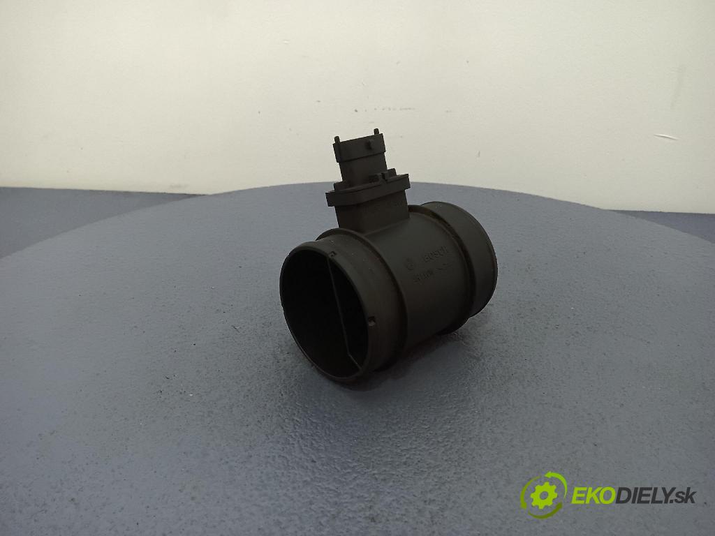 Fiat Punto 2012 váha vzduchu 55220715