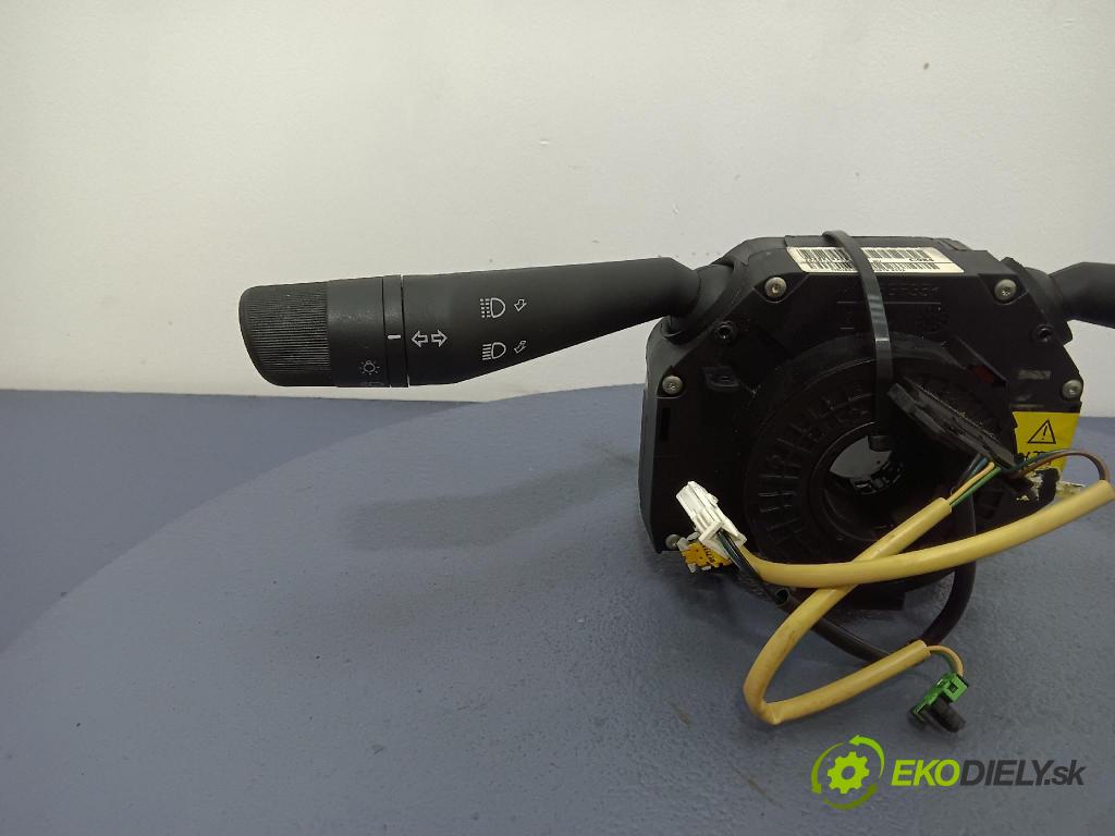 Fiat Punto 2012 Přepínač Komplex: 7355213130