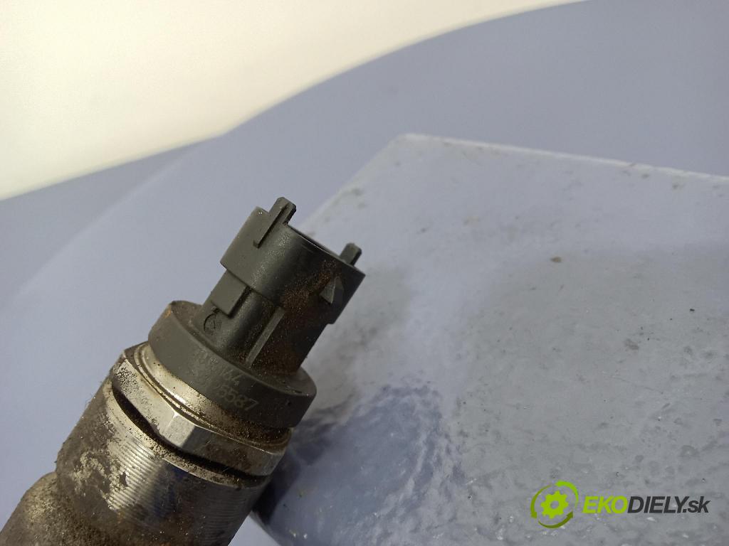 Fiat Punto 2012 lišta Dodávka: 55234437