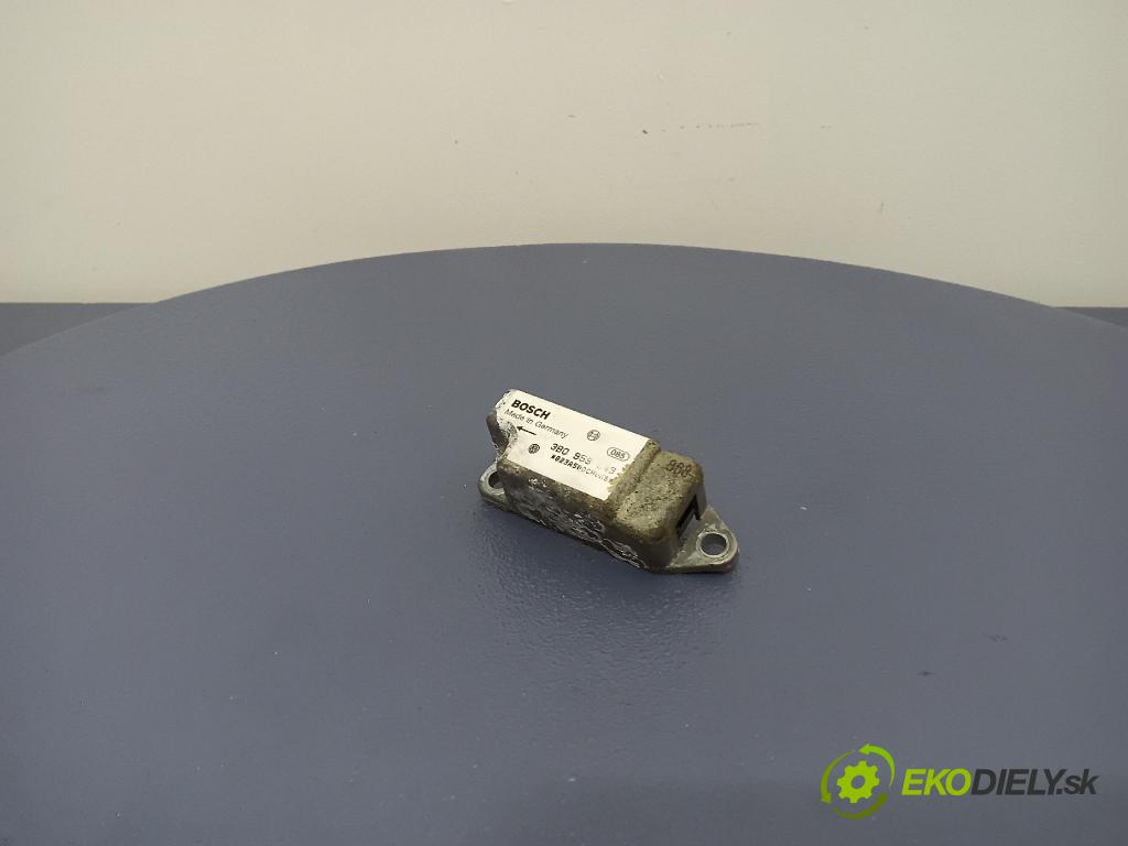 Volkswagen Passat 1997 snímač 0285001177