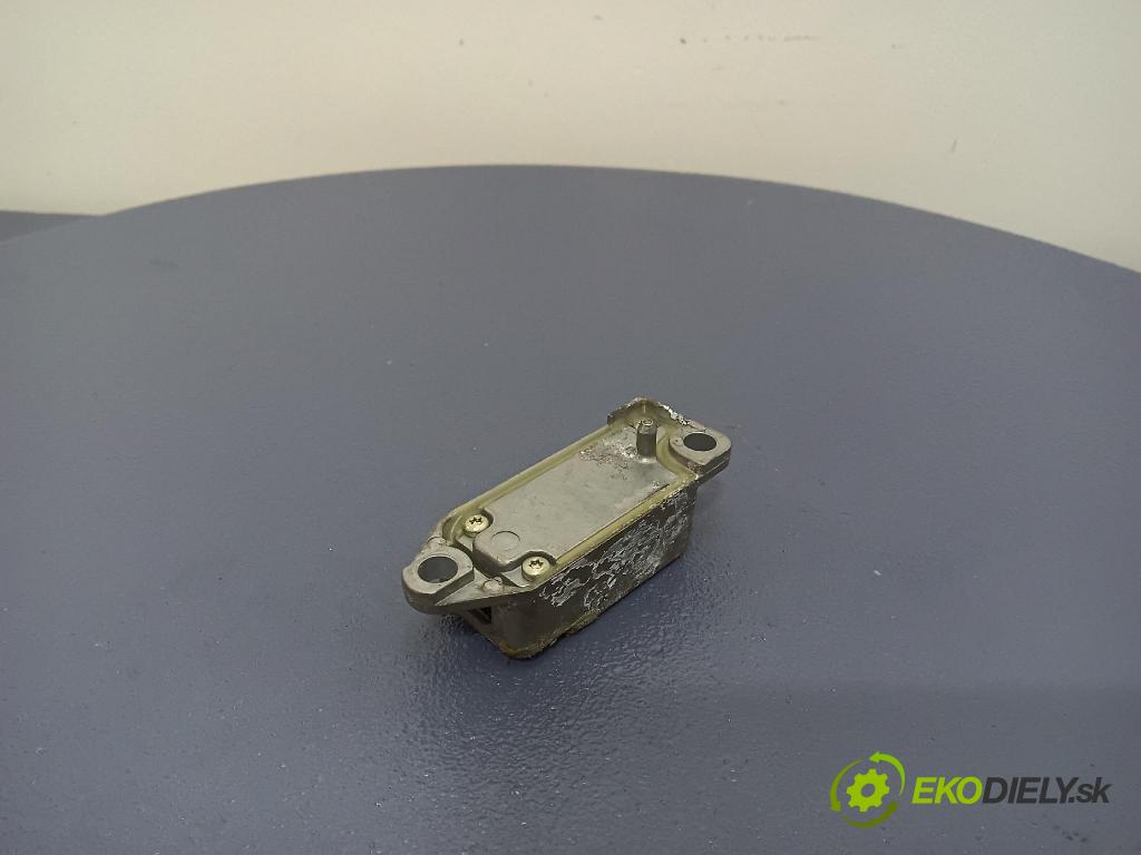 Volkswagen Passat 1997 snímač 0285001177