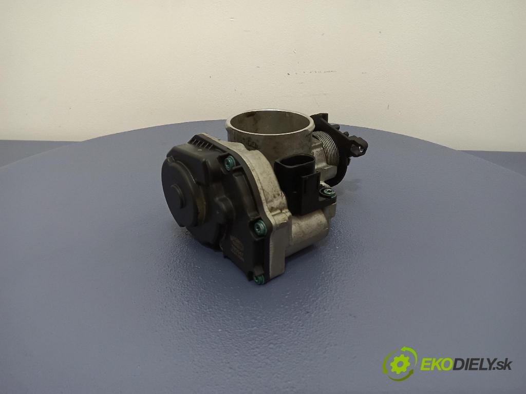 Volkswagen Passat 1997 klapka TB0047