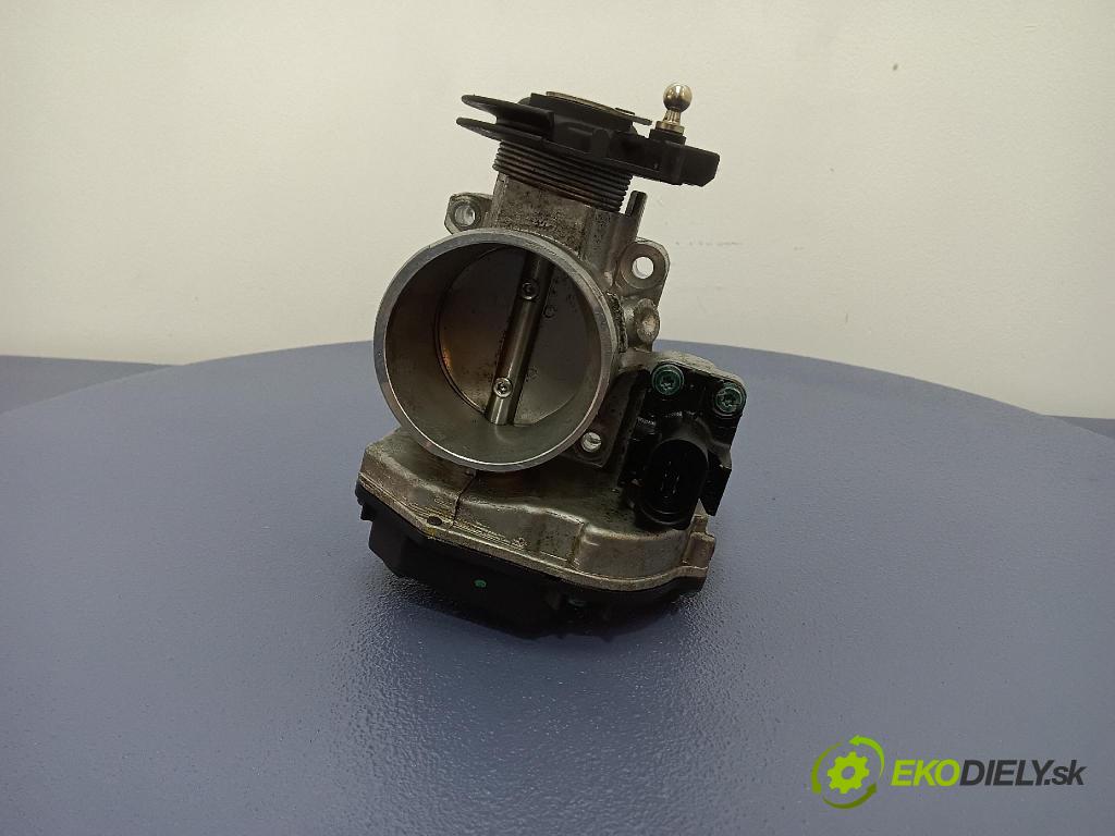 Volkswagen Passat 1997 klapka TB0047