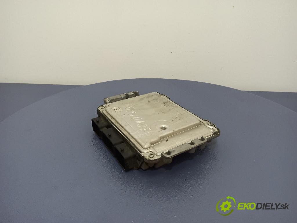 Ford C-max 2006 řídící jednotka Motor: 7M51-12A650-UC