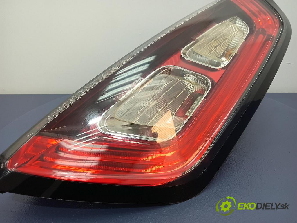 Fiat Punto 2012 svetlo / reflektor zad Prava: Vonkajsia: 51927096