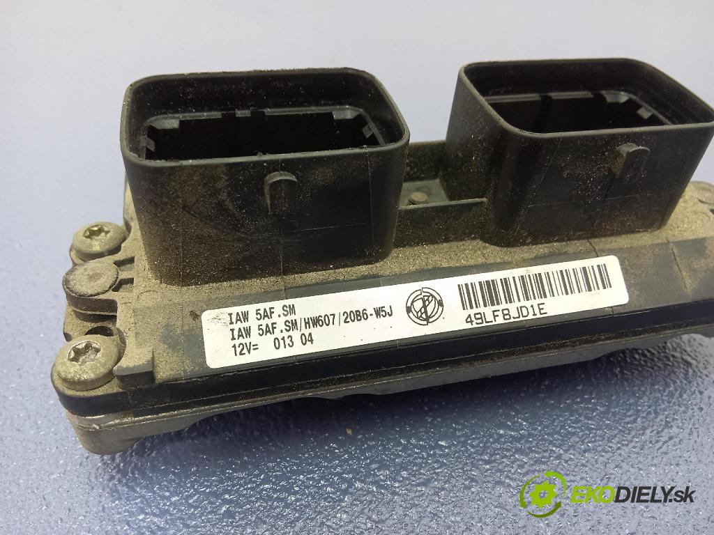 Fiat Panda 2004 řídící jednotka Motor: 55193434